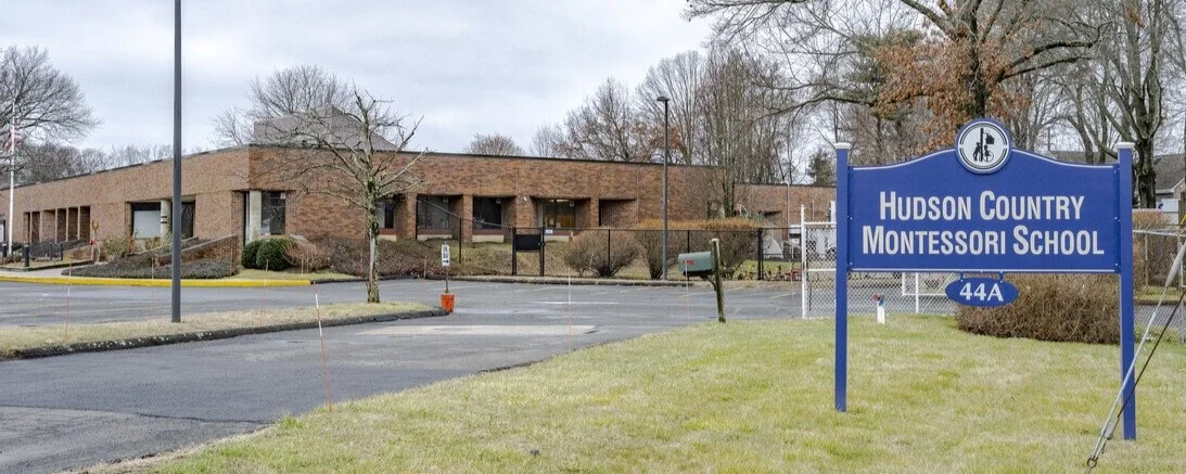 the exterior of the Danbury Hudson Country Montessori School Building