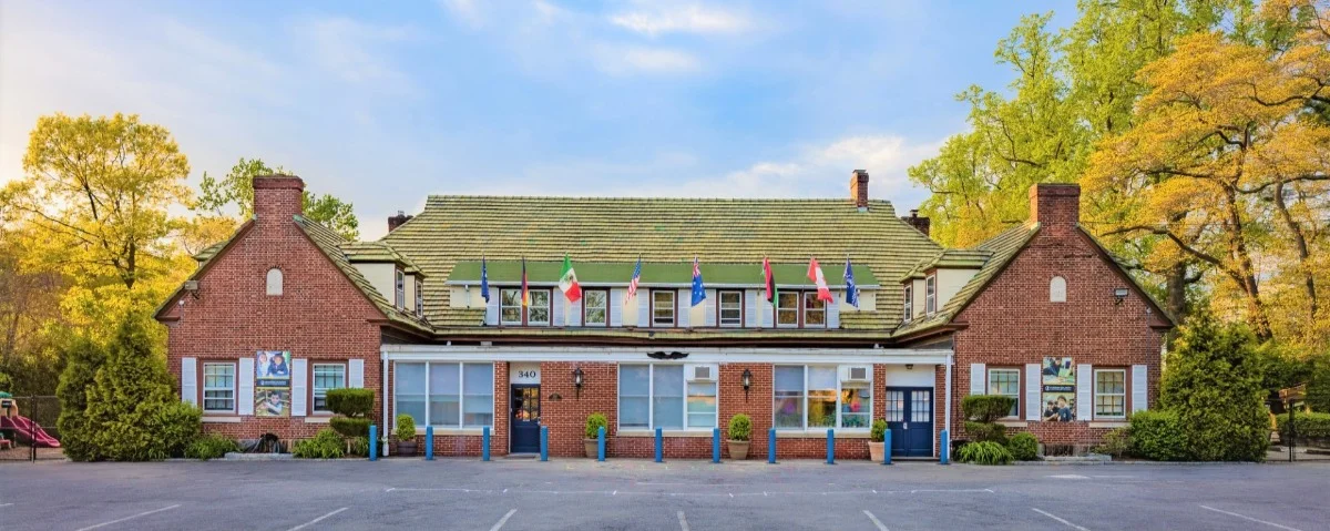 The exterior of the New Rochelle Hudson Country Montessori School